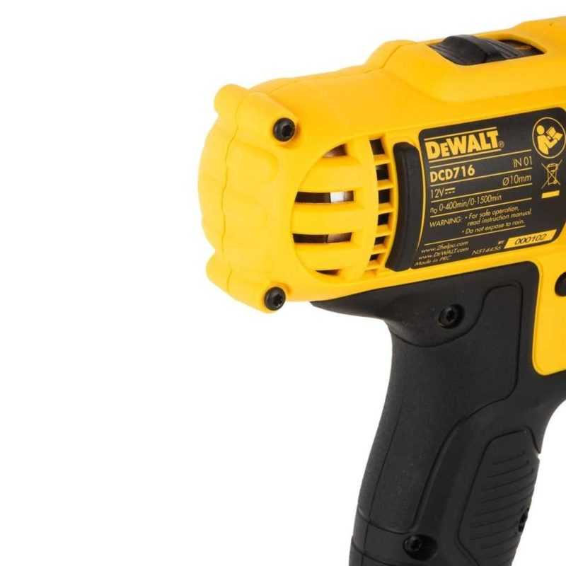 Аккумуляторная дрель-шуруповерт DEWALT DCD716D2-K ударная (Китай)