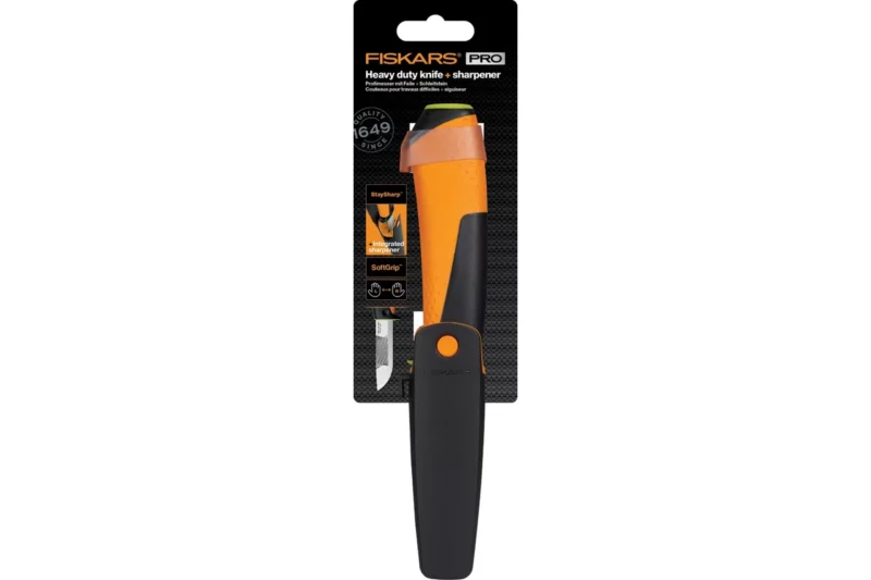 Нож для тяжелых работ 9 см Fiskars с точилкой (1023619)